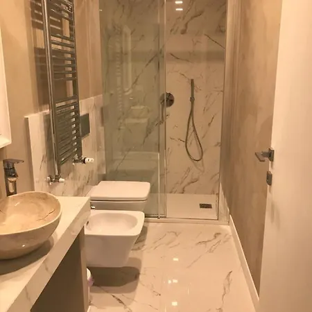 Mihomy Apartment Milan