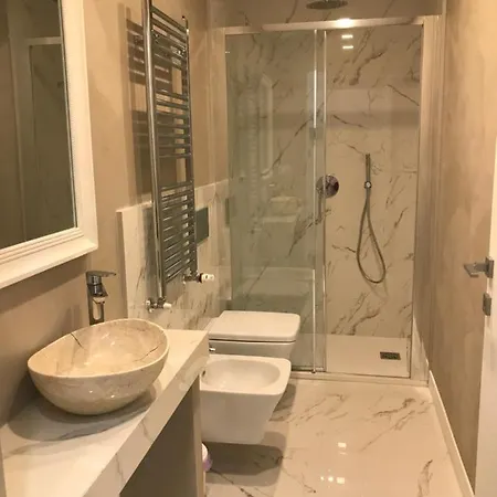 Mihomy Apartment Milan